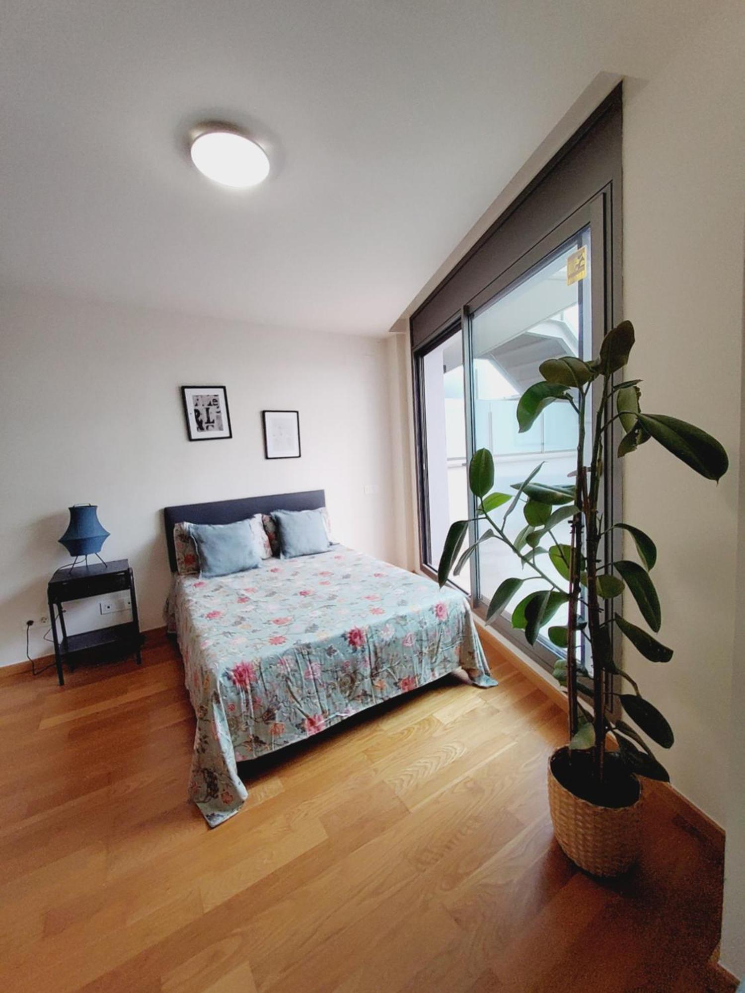 Appartement Nice Duplex à Barcelone Extérieur photo